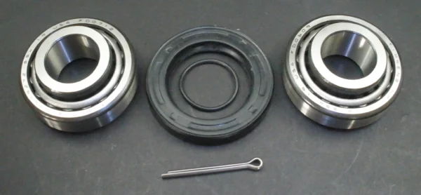 WHEEL BEARING HUB KIT LATEST MODIFIED REAR (XN134031 AUG96 ON)